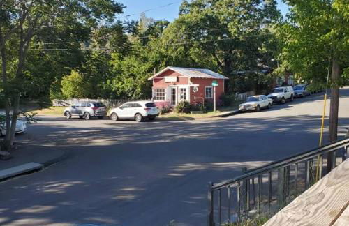 Cozy, Cheerful & Charming Cabin - Historic Julian - Foto 11