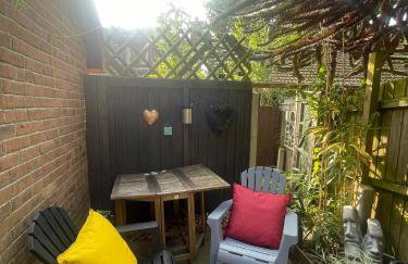 Magnolia Passageway to the Jurassic Coast. - Foto 12