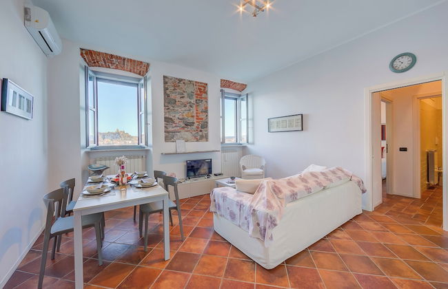 Incanto Sul Lago Pied Dans L' Eau - Foto 1