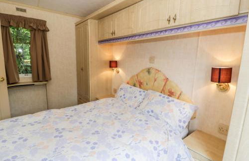 Grange Caravan - Photo 13