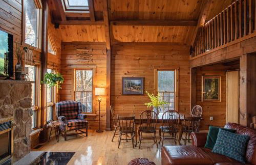 Rustic Ridge Log Cabin: Hot Tub, Games, Views! - Foto 29