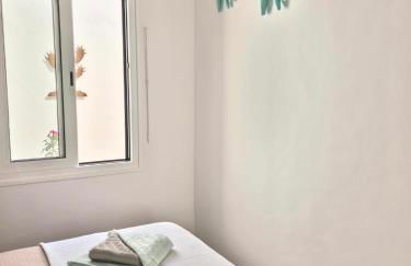 Bungalow Aqua Sol - Playa Roca residence - Sea front access - Free AC - WiFi - Foto 15