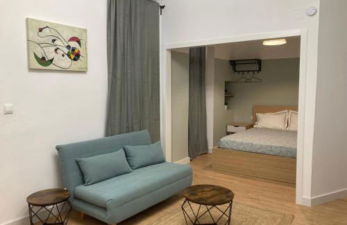 Castle View Apartments - Photo 4