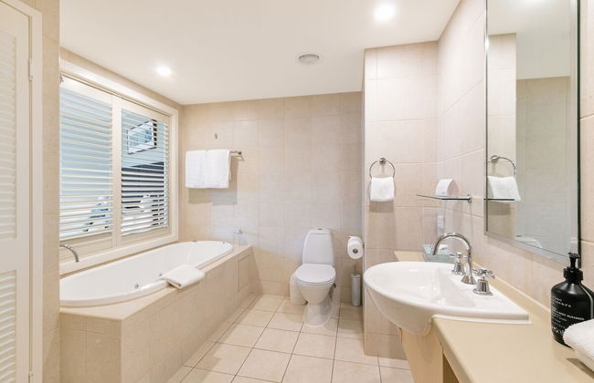 The Pool Resort Kingscliff - 2B Dual Key (7119/20) - Holiday Management Co - Photo 8