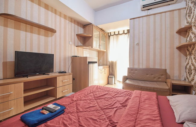 Apartment Green Lake View Ciputat by Celebrity Room - Foto 23