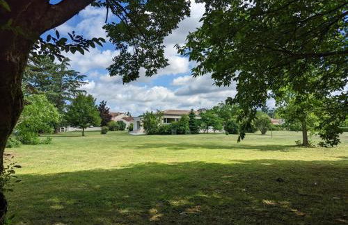 Maison confortable avec jardin privatif, internet, parking - FR-1-653-112 - Foto 3