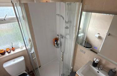 Alross room private bathroom - Foto 15