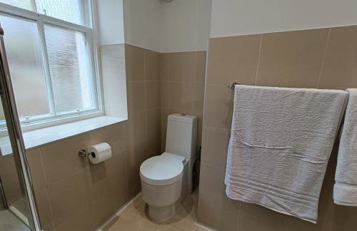 RnB - Rural n Beautiful - The Spacious Coach House - Photo 12