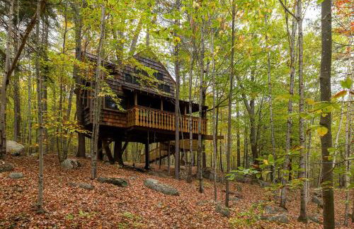 Tree House Rental Ideal for a Unique Getaway near Lake Sunapee in New Hampshire - Foto 5