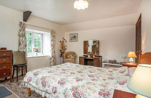 East Hook Holiday Cottages - Clover Cottage - Photo 10