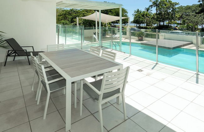 Waters Edge Apartment - Photo 43