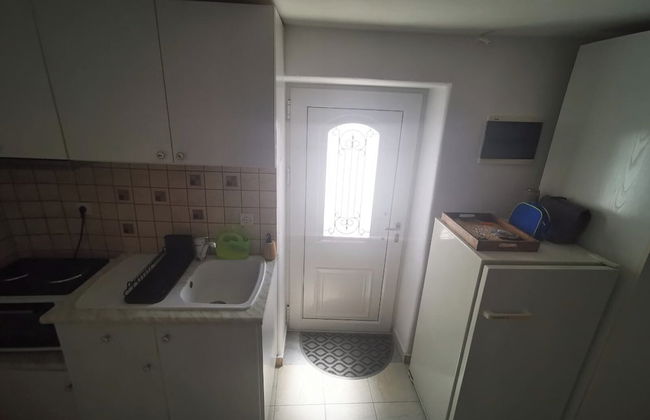 Authentic White House in Paros Lefkes - Photo 13