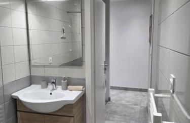 200m de la plage en centre ville au calme avec garage num4 - Photo 14