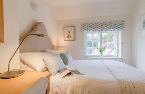 Manor Lodge Cottage - Photo 14