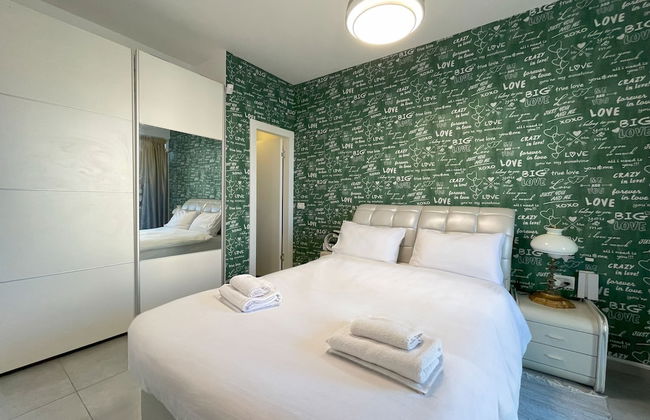 AirTLV - Luxury Apartment Port of Jaffa - Photo 5