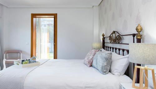 Casa El Castañal con Piscina Privada - Foto 4