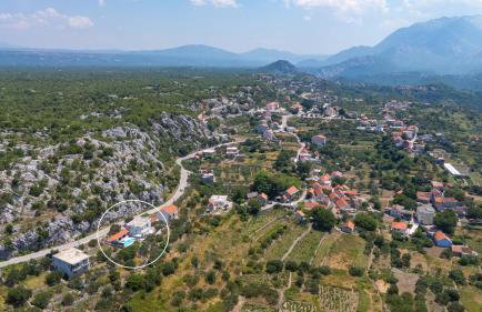 Villa Pasika with private 31m2 pool, summer kitchen with BBQ, 4 bedrooms - Photo 50