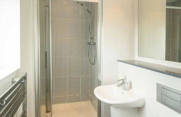 Stylish 2-Bed with Stunning View - Foto 21