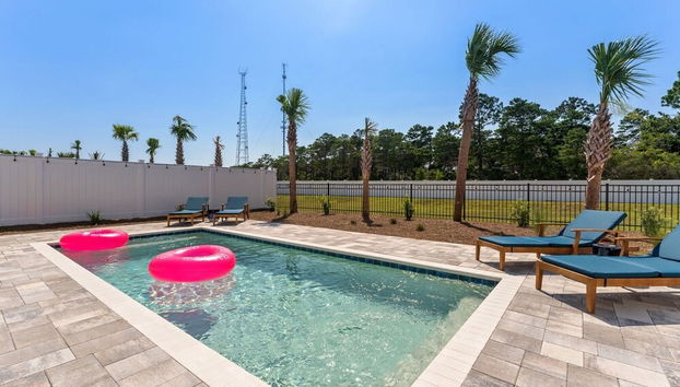 Chic Shack by Avantstay Private Pool Walk to Beach Sleeps 20 - Foto 5, Habitación