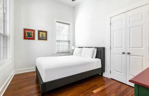 Cozy and Charming House with Luxury Amenities - Foto 31