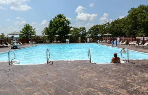 Retreat @ the Hills w/ Pets and Game Room - Foto 35