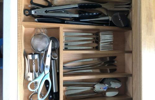 Green Valley, Cotswold stay with hamper - Photo 15