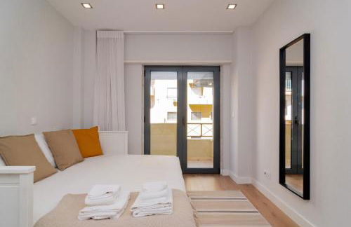 Modern 3 BDR Apartment by LovelyStay - Foto 32