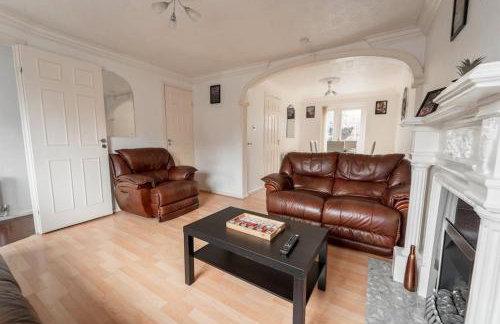 3BR House By Hyped Properties Short Term Rental Agency Birmingham Ideal For Contractors With Free Driveway Parking - Foto 14