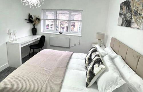 2 Bed apartment Sleeps 3 -Smart Tv -Private garden - Foto 23