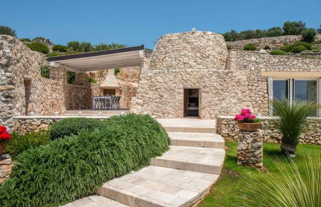 Luxury Scialandre Exclusive Pool Villa - Photo 40