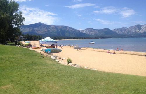 Beautiful Tahoe Keys Home, Family and Pet Friendly - Foto 18