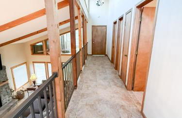 Lakefront-4BD3BA-Sleeps 12PP - Photo 33