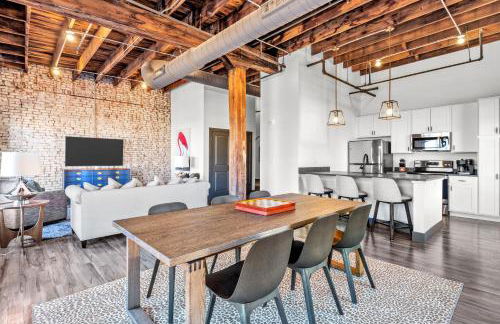 Brick & Bed, Riverfront Lofts, PC 206 - Foto 4