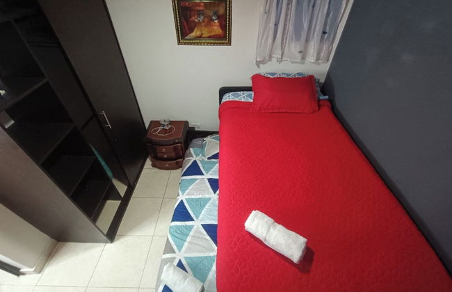 Independent Apartment Maison de 4 Étages - Photo 3