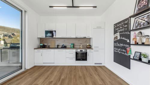 Nice Home In Kirchen - Sieg With Wifi - Foto 4