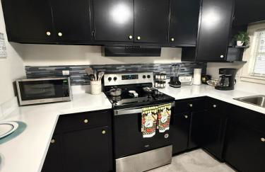 Cozy Quiet Near Downtown DeLand- Daytona Beach - Foto 10