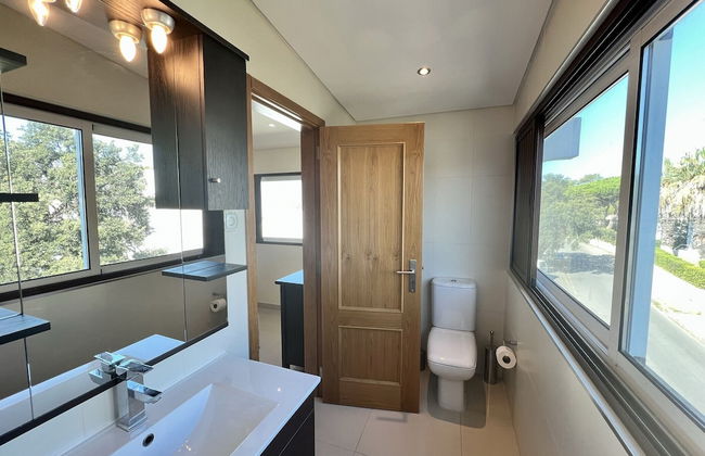 Quarteira Classic With Pool by Homing - Foto 25