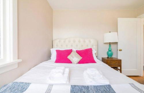 Garden Retreat • Deck Dining + Fire Pit - Foto 11