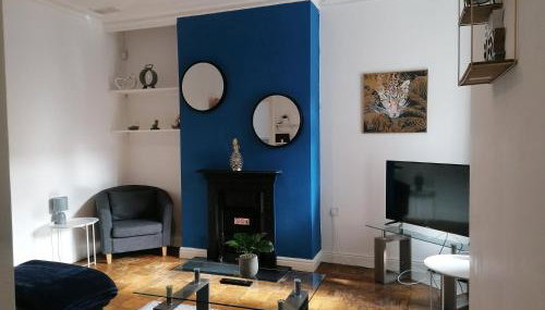 Chester 4 Bedroom House, Contractors & Leisure by Rework Accommodation - Foto 3