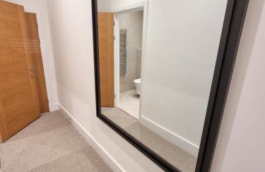 Altrincham Centre, 2 Bed, 2 Bath, Sleeps 6 - Foto 10