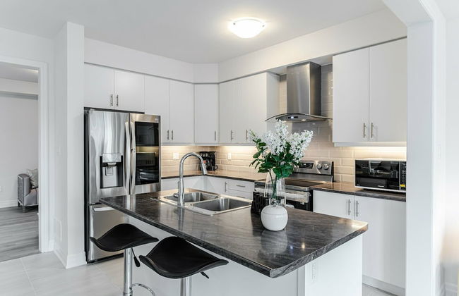 Waterfront Executive Villas - Photo 24