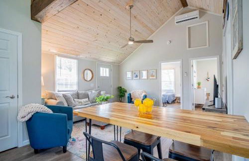 Renovated Retreat Home in Huron, close to beaches - Foto 23