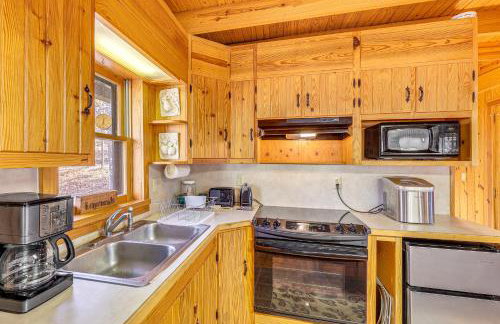 10 Mi to Sardis Lake Home with Grill in Tuskahoma - Foto 6