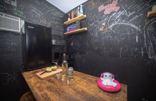 3-Bedroom Tropical Villa with Heated Pool in Fort Lauderdale - Foto 41