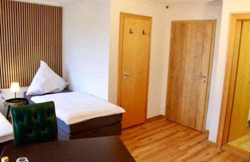 Gästehaus Jekle Zimmer & Ferienwohnungen - Foto 23