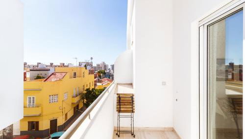 Moderno apartamento urbano en barrio histórico 3ºD - Foto 2
