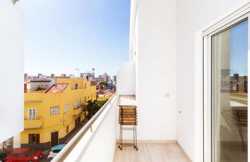 Moderno apartamento urbano en barrio histórico 3ºD - Foto 2