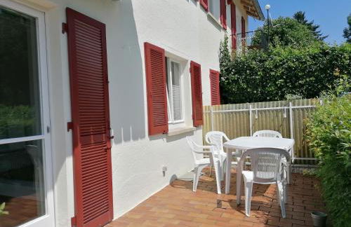 Ferienhaus Stein, TOP Monteurwohnung, 5 große Einzelzimmer, Doppelzimmer, Übernachtung bis 8 Personen möglich - Foto 6