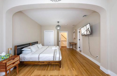 Pool House Near NYC FIFA Stay for Groups - Foto 72