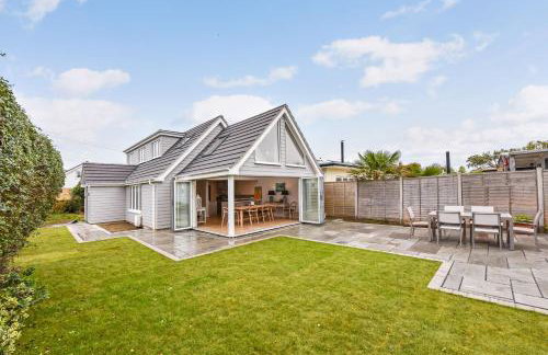 East Winds, West Wittering - Photo 2